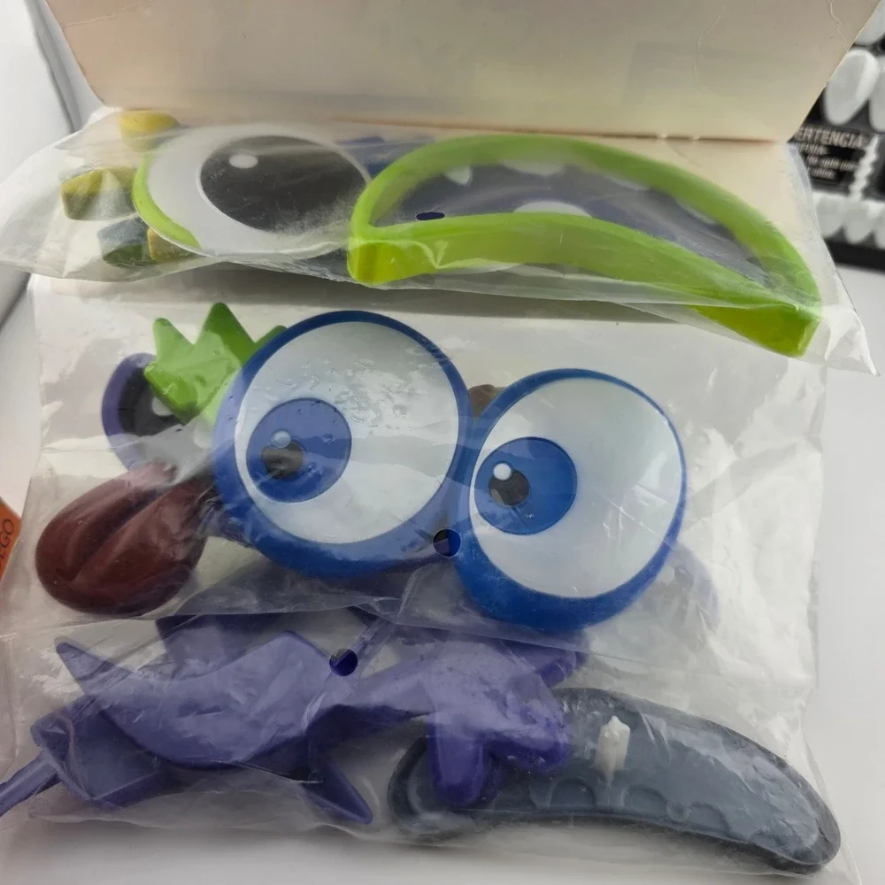 Halloween Pumpkin‎ Decorating Kit Bundle Mickey Mouse Pushins Teeth Set